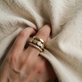 Kultafarget zenito dristig statement-ring